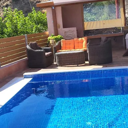 Maria Christina Holiday home Skourvoula
